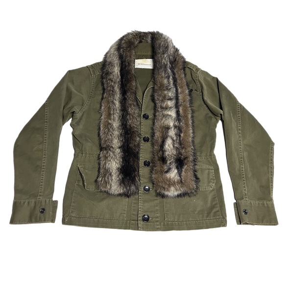 BCBG Military Green Collared Afghan Jacket Women’s XS Faux Fur Trim - Picture 2 of 13